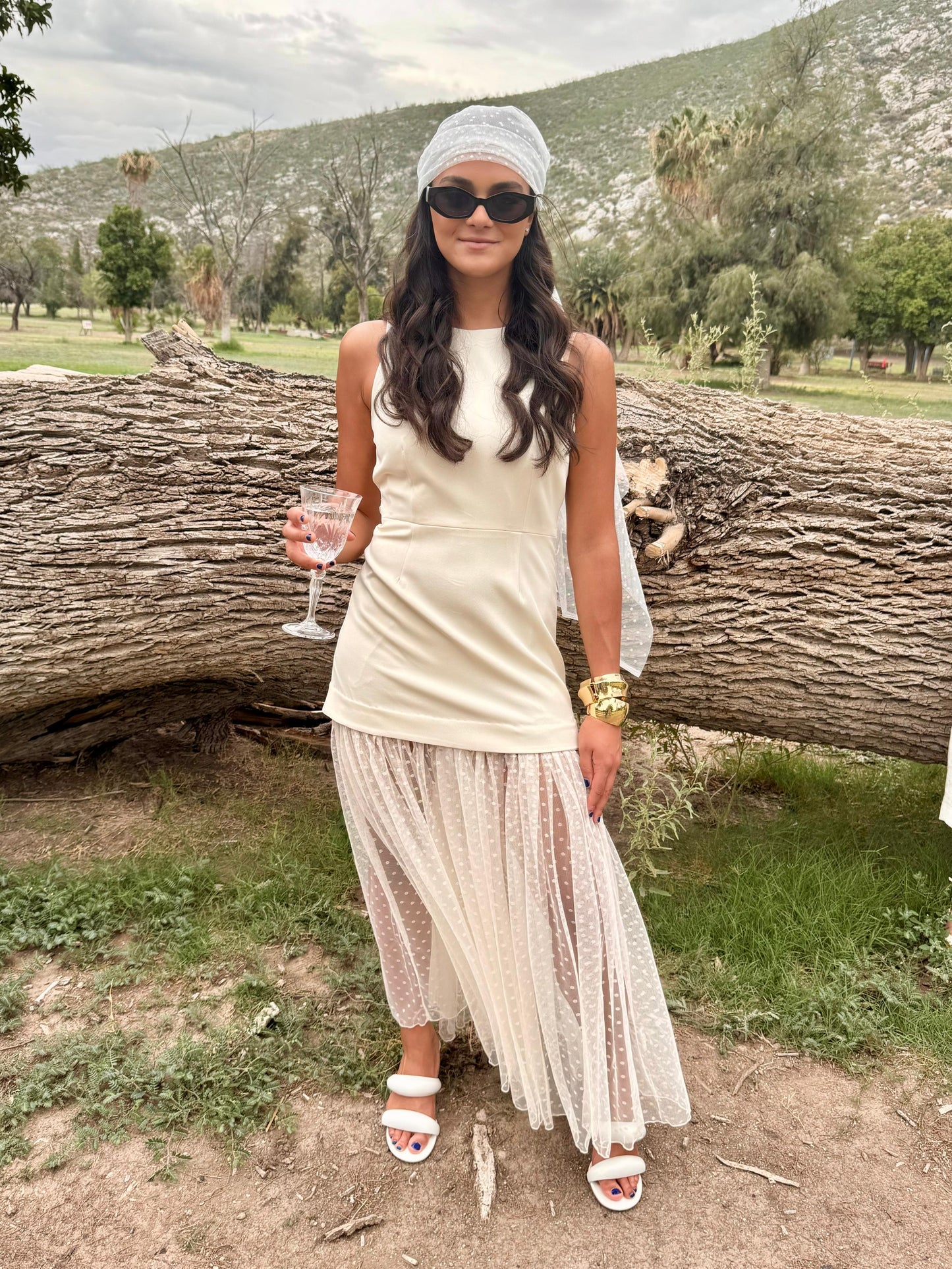 VESTIDO CON POLKA TUL