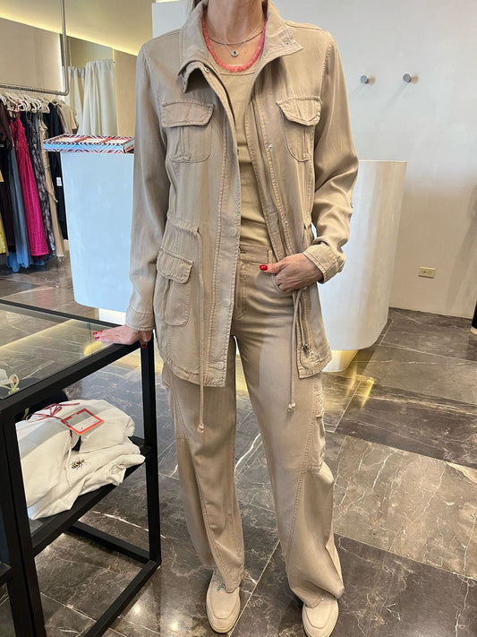 SET ANORAK JACKET AND HIGH RISE ANKLE WIDE CARGO PANTS