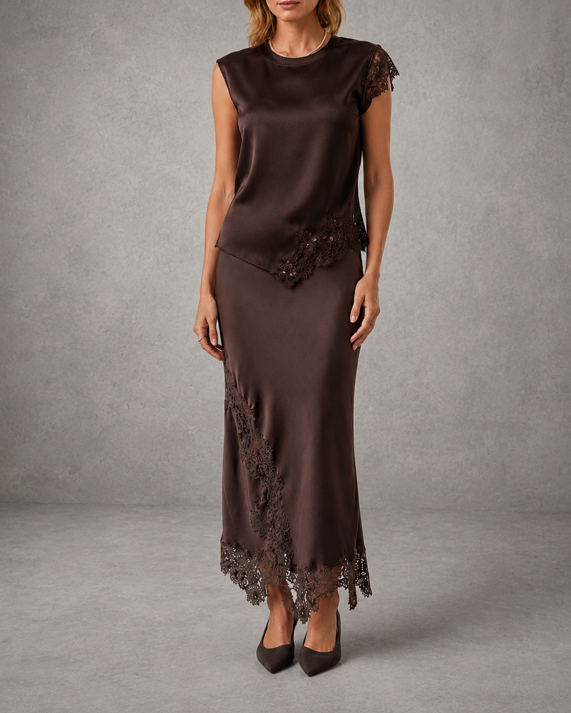 SET SEDA CON ENCAJE BROWN