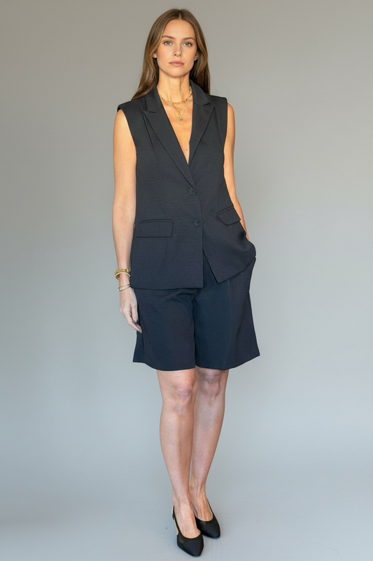 SET CHALECO Y BERMUDA BLACK