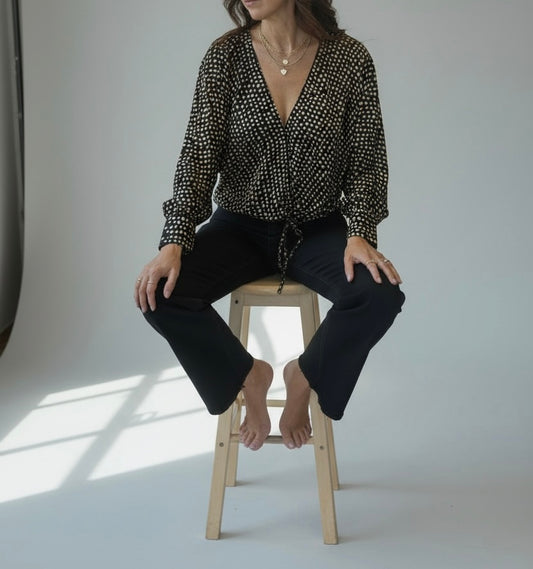 BLUSA SEDA CUELLO V