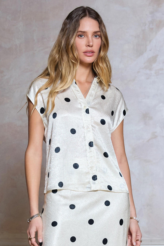 BLUSA POLKA BOTONES