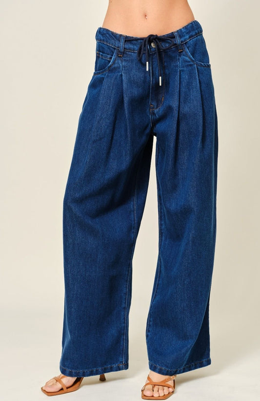 JEANS CON PINZAS Y JARETA