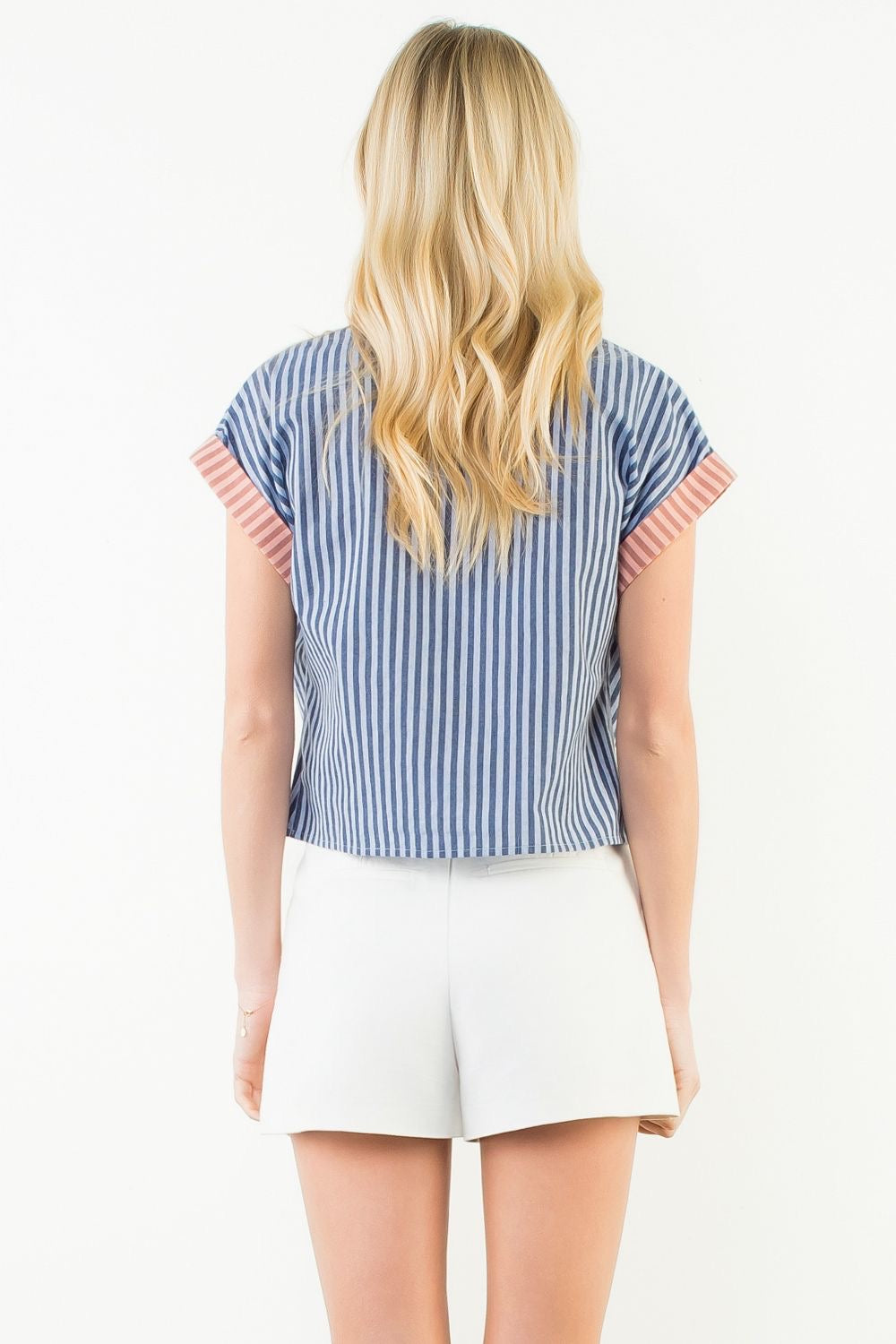 BLUSA A RAYAS CUELLO V