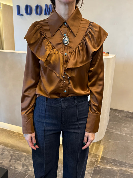 CAMISA VAQUERA CON OLÁN Y CORBATÍN BROWN