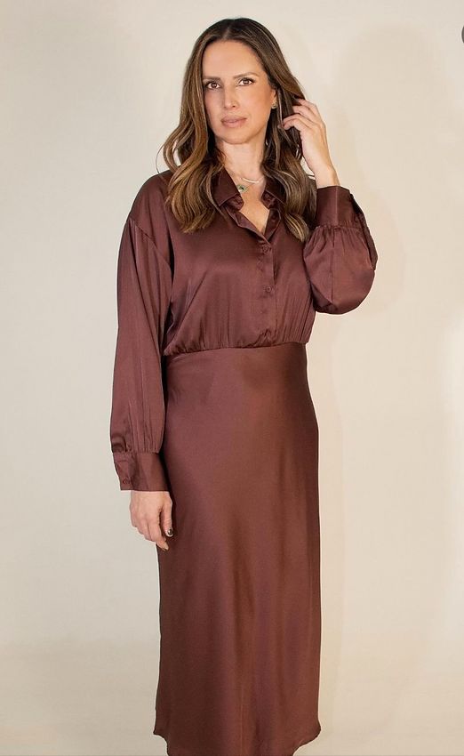 VESTIDO CAFE TIPO SATIN