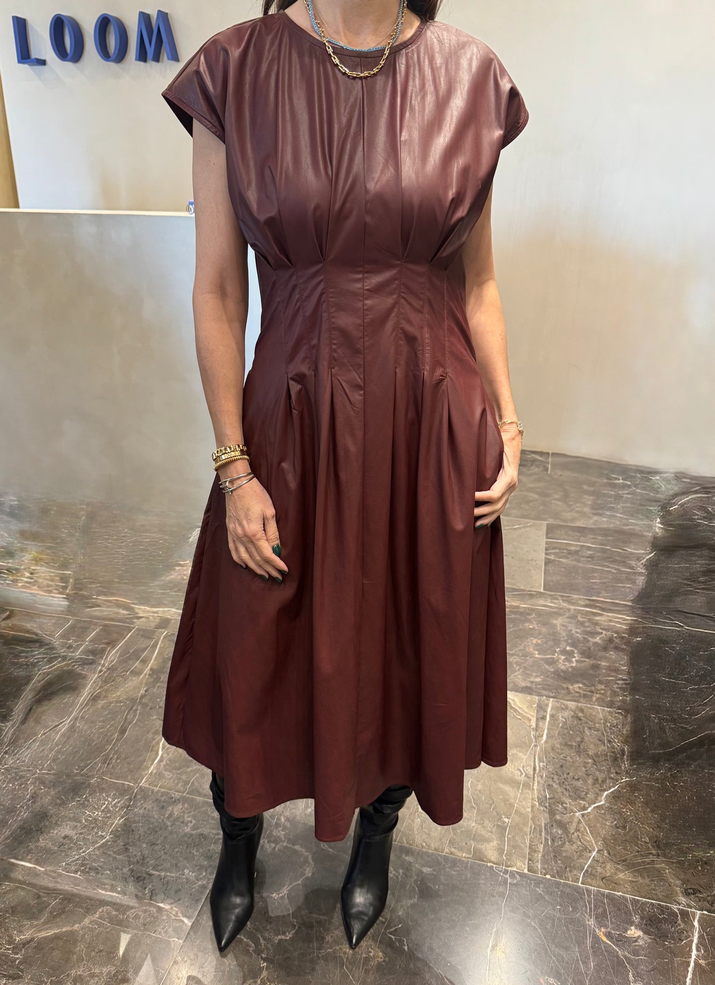 VESTIDO PIEL VEGANA