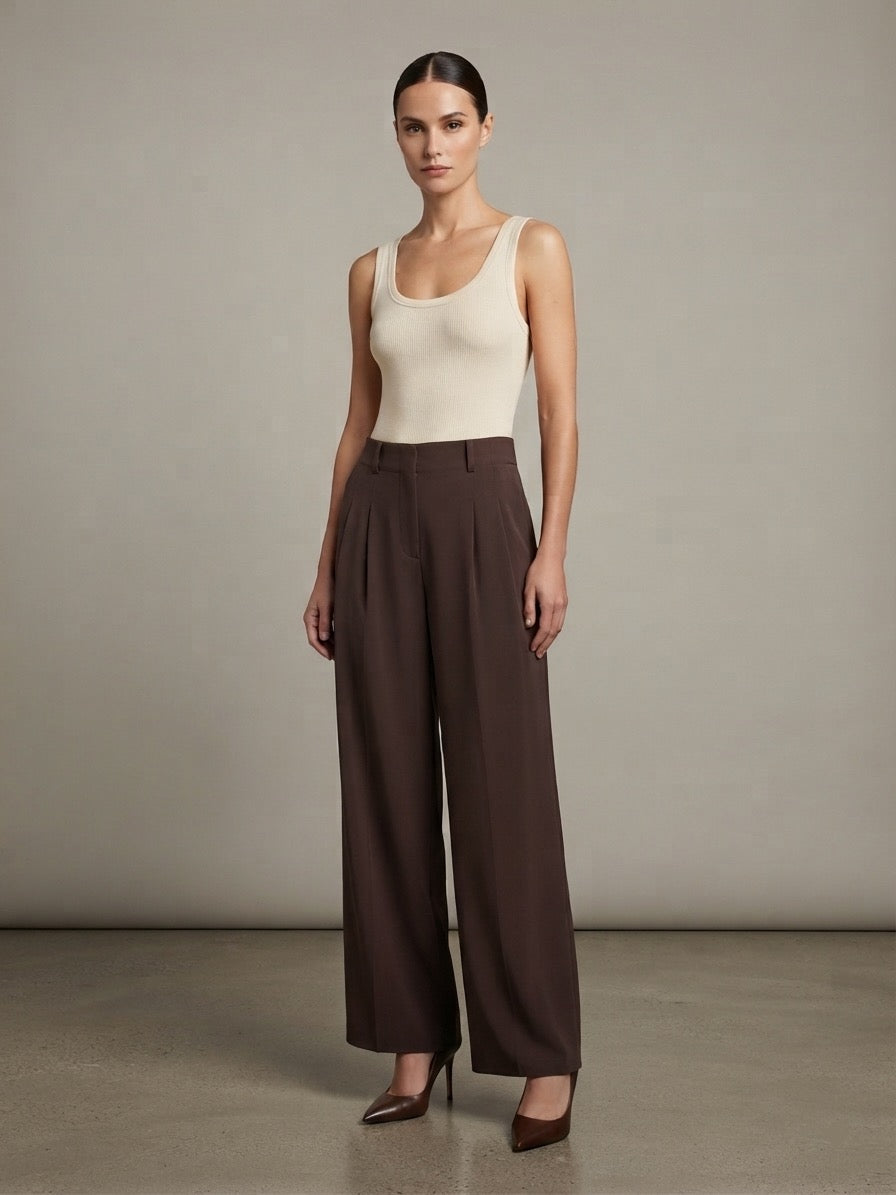 PANTALÓN DE VESTIR CON PINZAS ESPRESSO