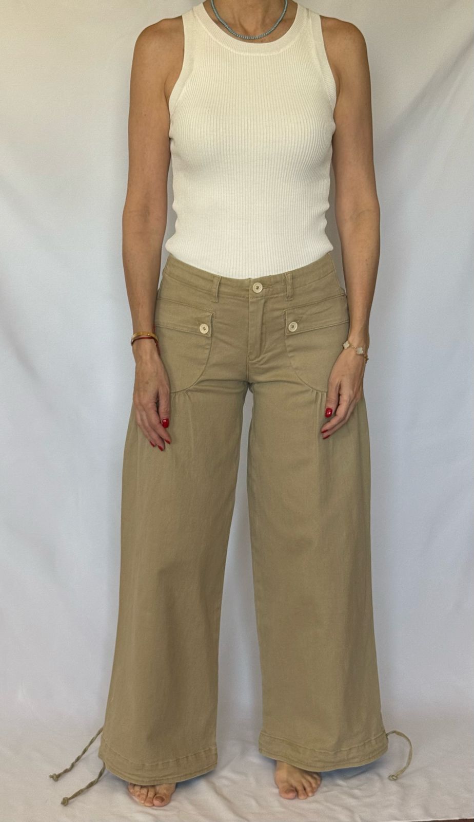 LOTUS JEANS