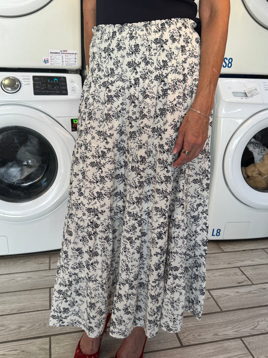 FALDA PRINT FLORES NEGRA