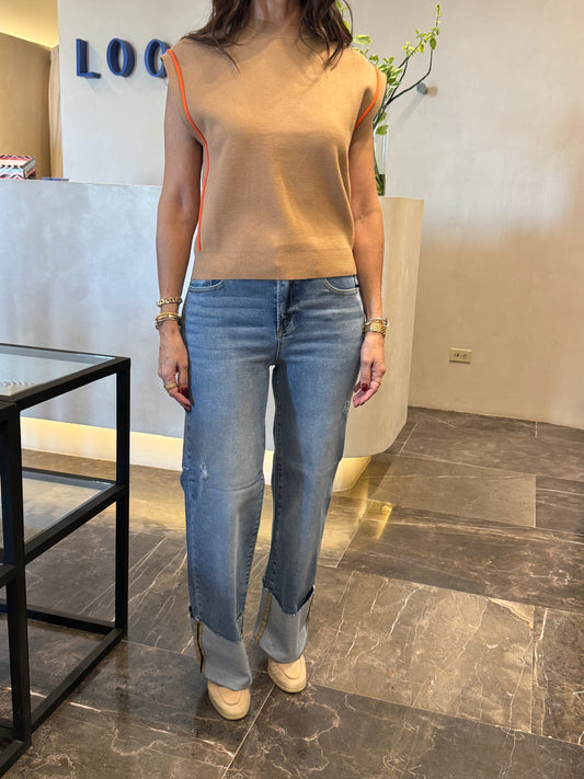 CUFFED JEANS