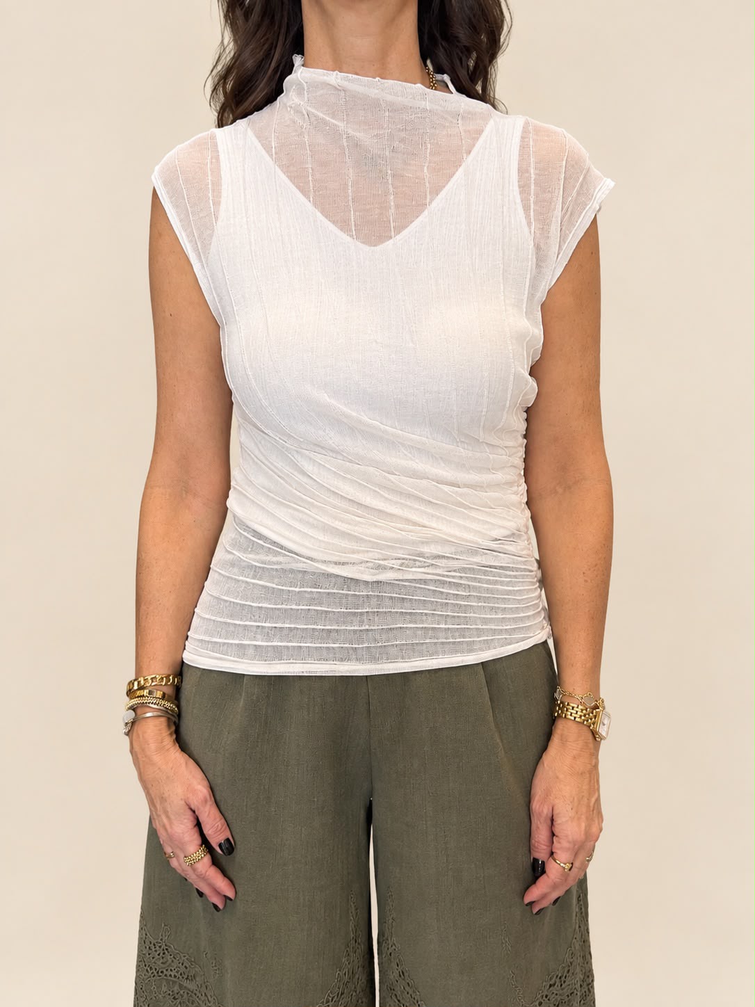 ASYMMETRICAL MOCK-NECK TOP OFF WHITE